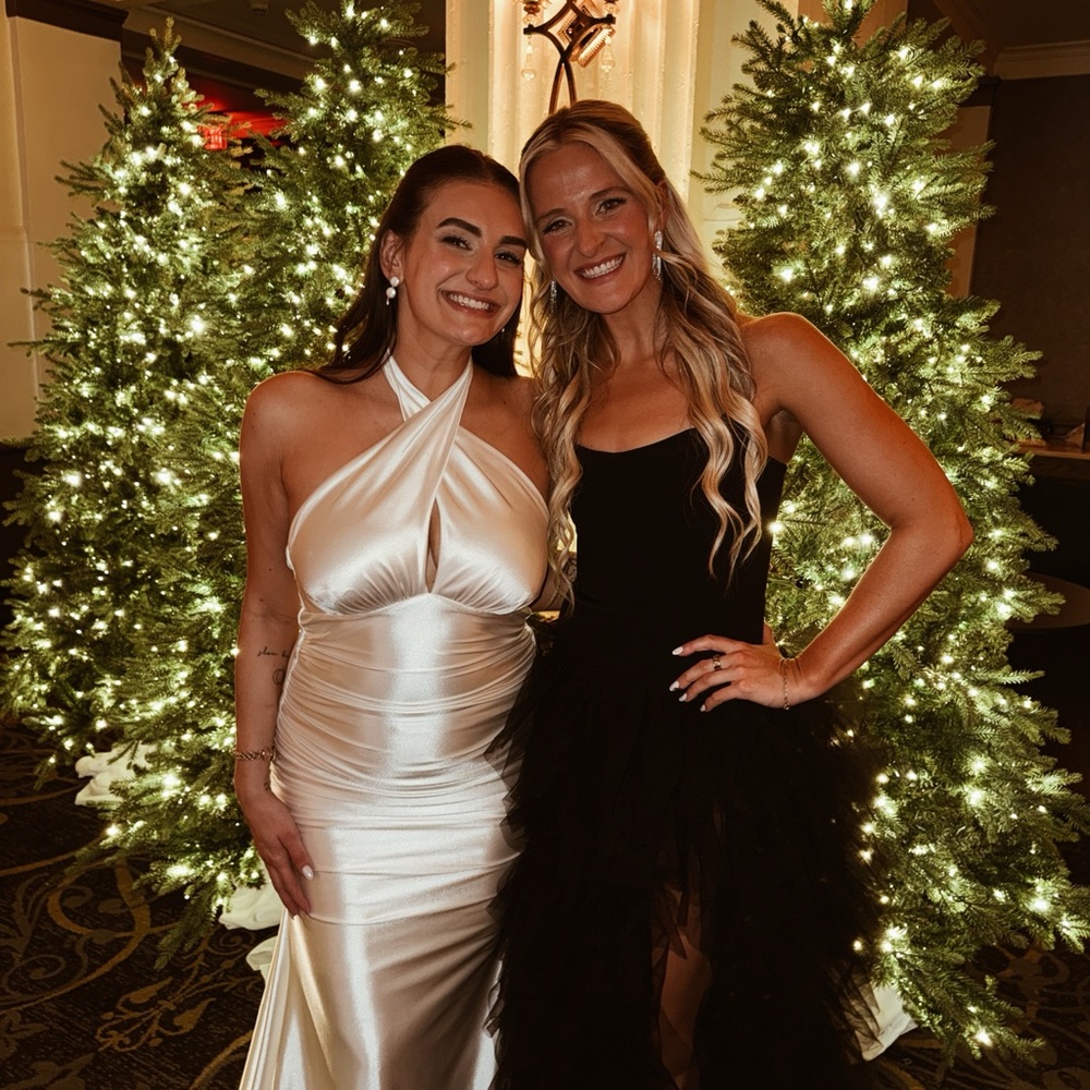 Lovers + Friends Black Iris Gown - Picture 4 of 6